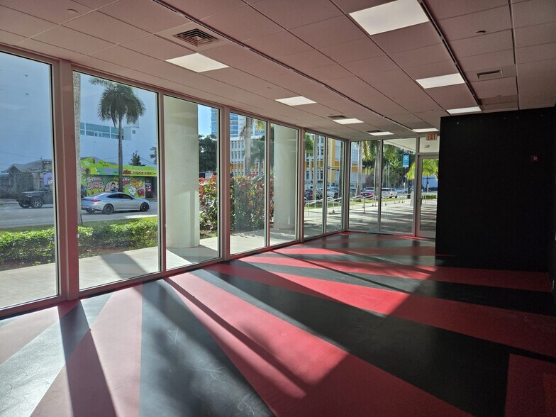 More Photos Of 2200 Biscayne Blvd, Miami Loft Creative Space For Lease