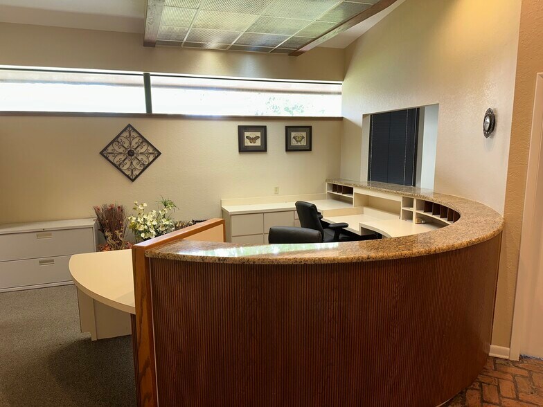 More Photos Of 3875 S Florida Ave, Lakeland Medical For Sale