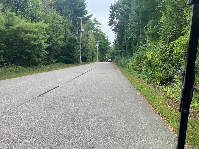 More Photos Of 185 Lafayette Rd, North Hampton Warehouse For Lease