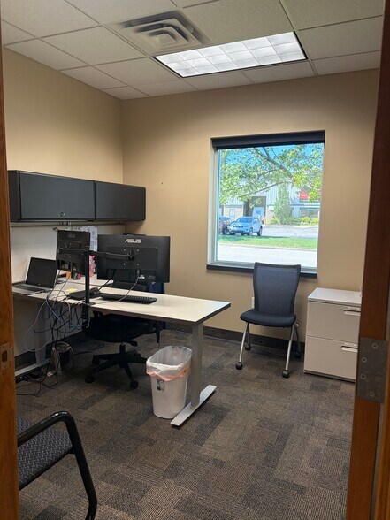 More Photos Of 4705 Clyde Park Ave SW, Grand Rapids Office For Sale