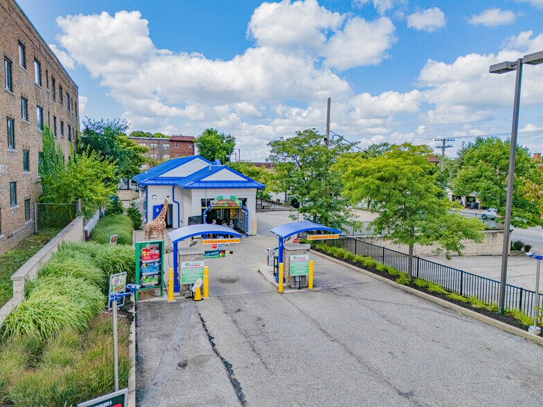 More Photos Of 2900 Mayfield Rd, Cleveland Heights Carwash For Sale