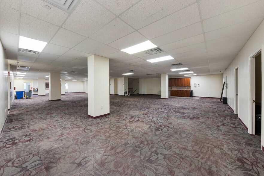 More Photos Of 99 S 3rd St, Brooklyn Apartments For Lease