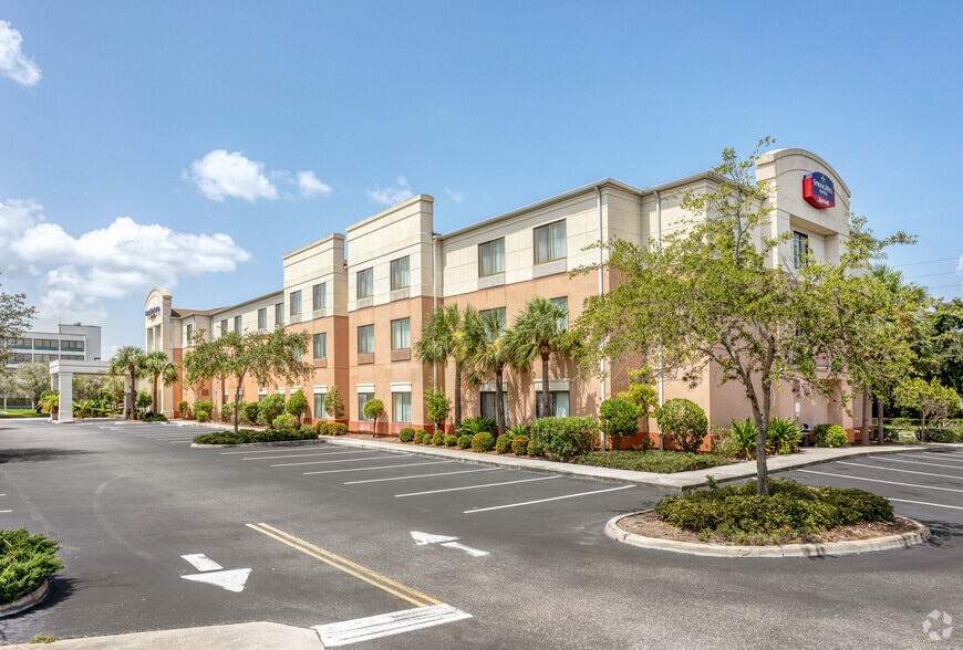 More Photos Of 3485 Ulmerton Rd, Clearwater Hotel For Sale