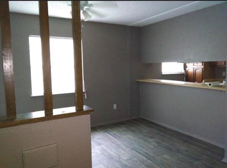 More Photos Of 1105 Westwood Ln, Giddings Apartments For Sale