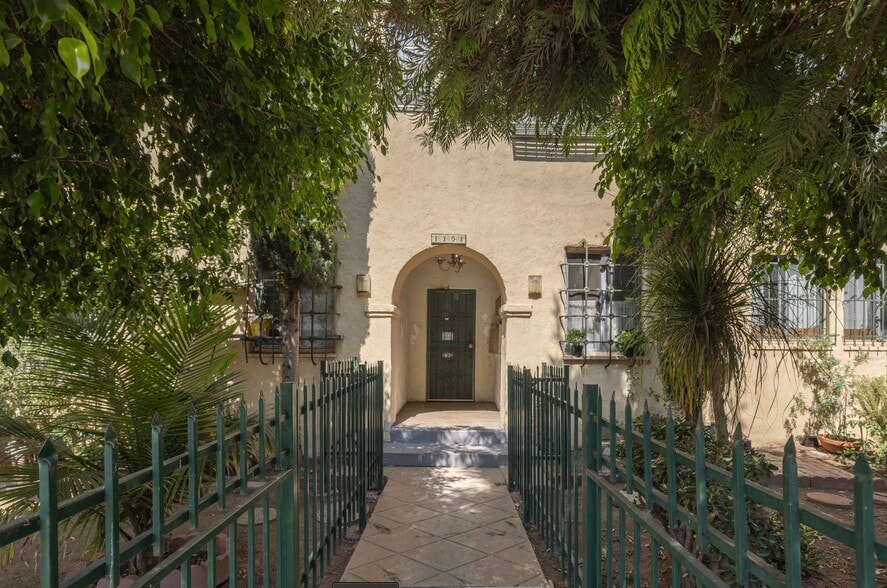 More Photos Of 1151 N Kingsley Dr, Los Angeles Apartments For Sale