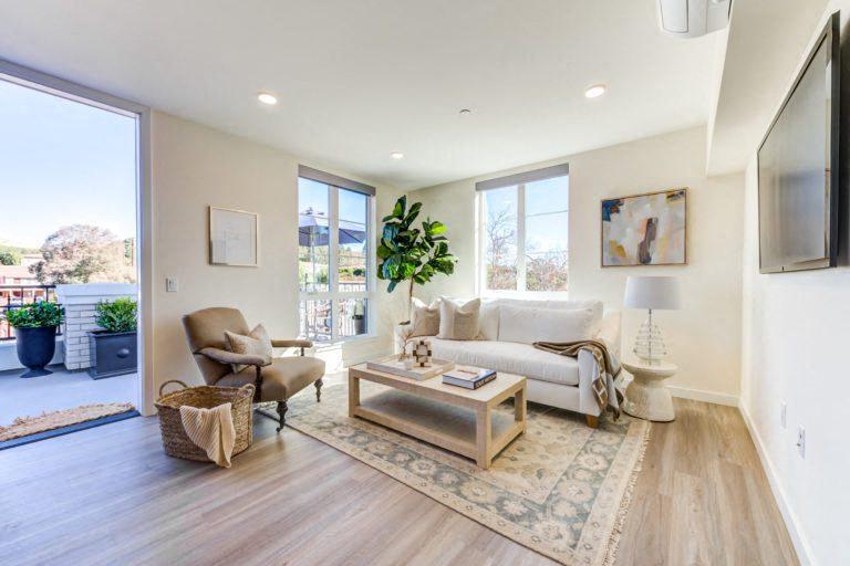 More Photos Of 1710 E Thousand Oaks Blvd, Thousand Oaks Apartments For Lease