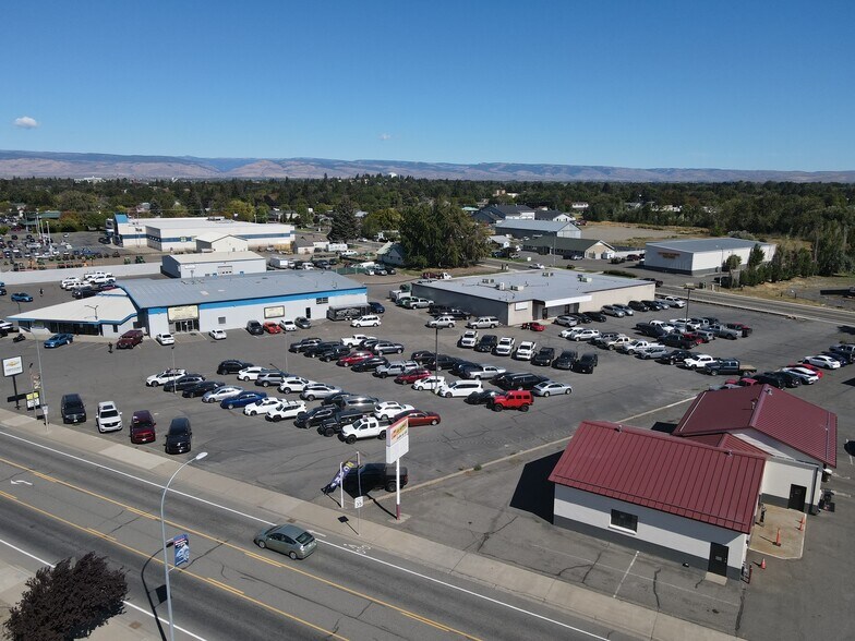 More Photos Of 1200 S Canyon Rd, Ellensburg Auto Dealership For Sale