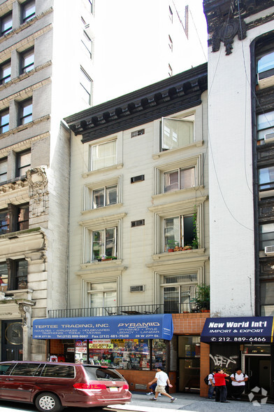 Primary Photo Of 29 W 27th St, New York Apartments For Sale