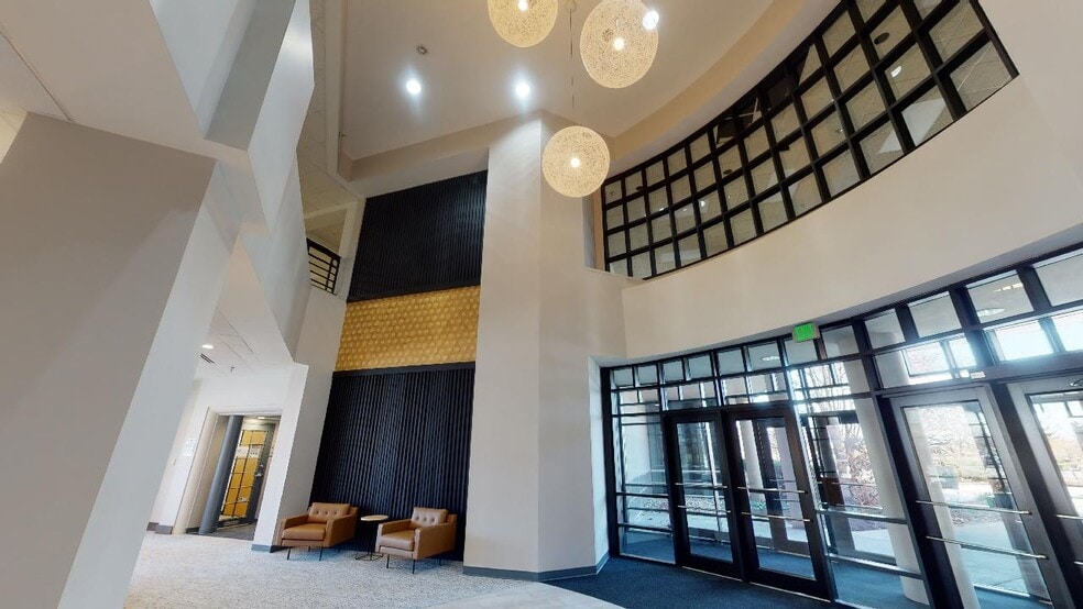 More Photos Of 8440 Allison Pointe Blvd, Indianapolis Office For Lease