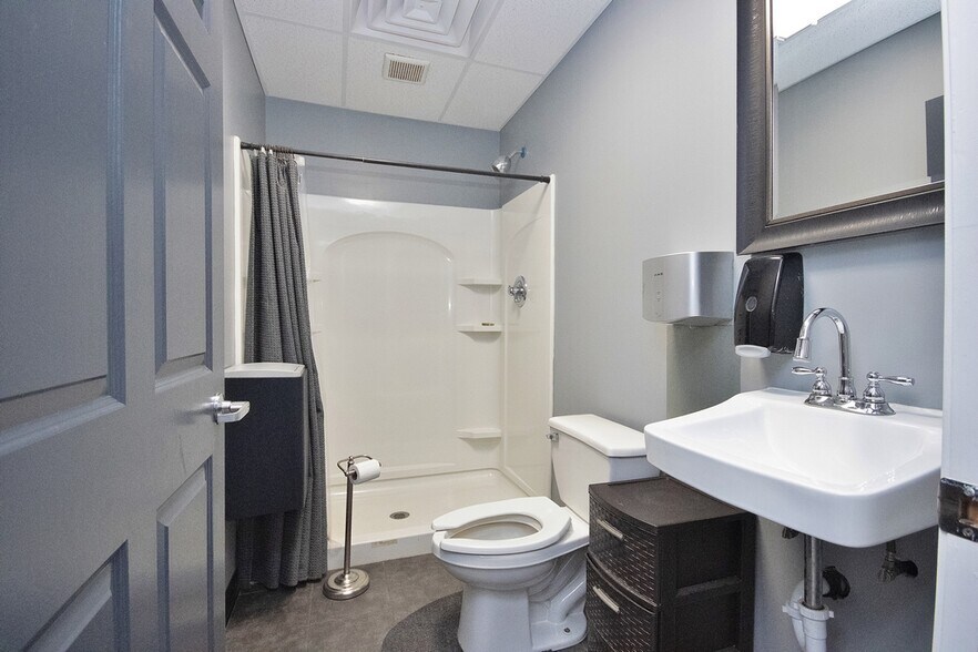 More Photos Of 1559 Route 82, Hopewell Junction Medical For Lease