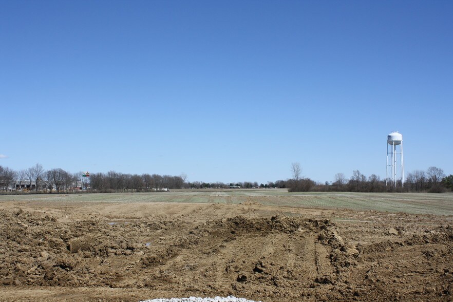 More Photos Of 13 CR & W 800, Pendleton Land For Sale