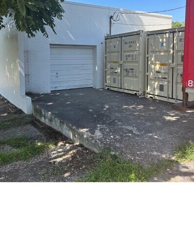 More Photos Of 507 E 3rd St, Lexington Warehouse For Sale