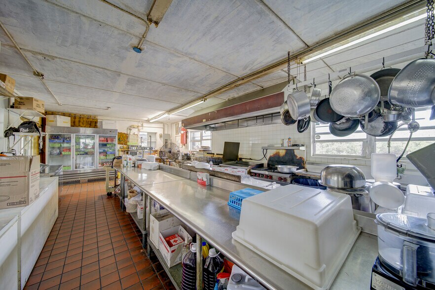 More Photos Of 58000 Card Sound Rd, Key Largo Restaurant For Sale