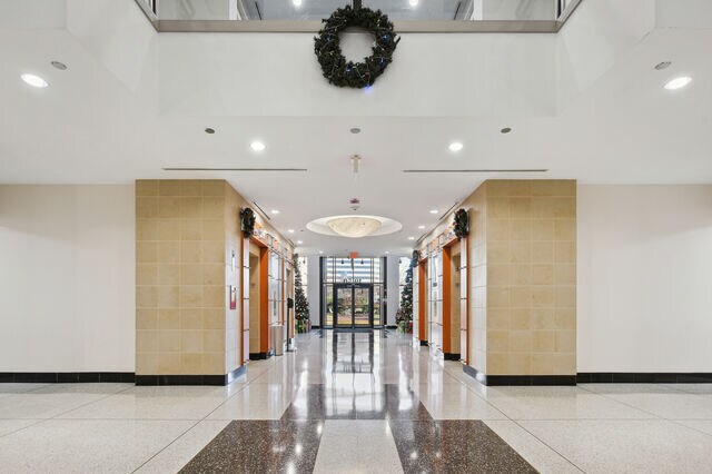 More Photos Of 1950 Old Gallows Rd, Vienna Office For Lease