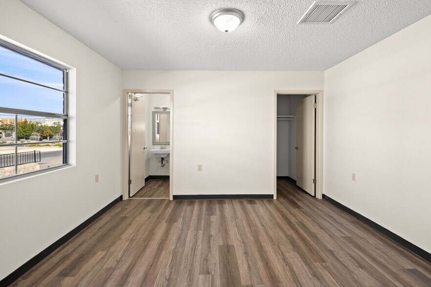 More Photos Of 5314 Blanco Ave, El Paso Office Residential For Sale