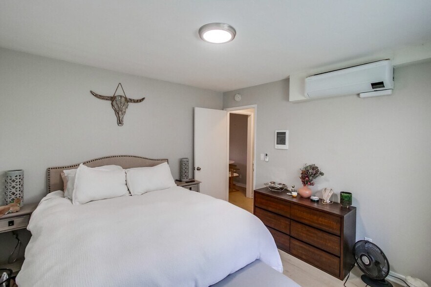 More Photos Of 4344 Van Dyke Ave, San Diego Apartments For Sale