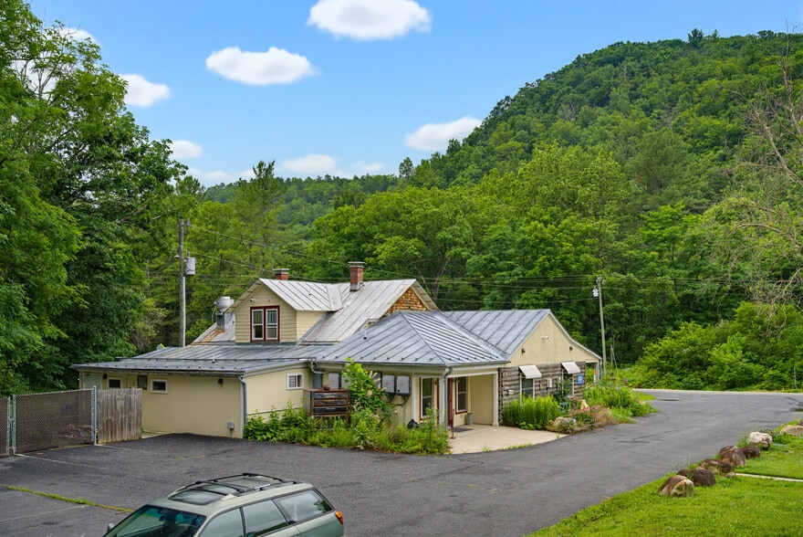 More Photos Of 2175 Hankey Mountain Hwy, Churchville Restaurant For Sale