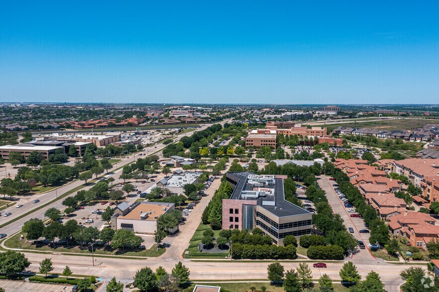 More Photos Of 701 Tuscan Dr, Irving Medical For Lease