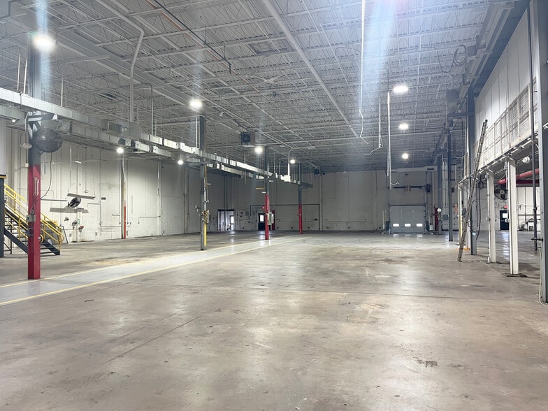More Photos Of 861 Baltimore Blvd, Westminster Warehouse For Lease
