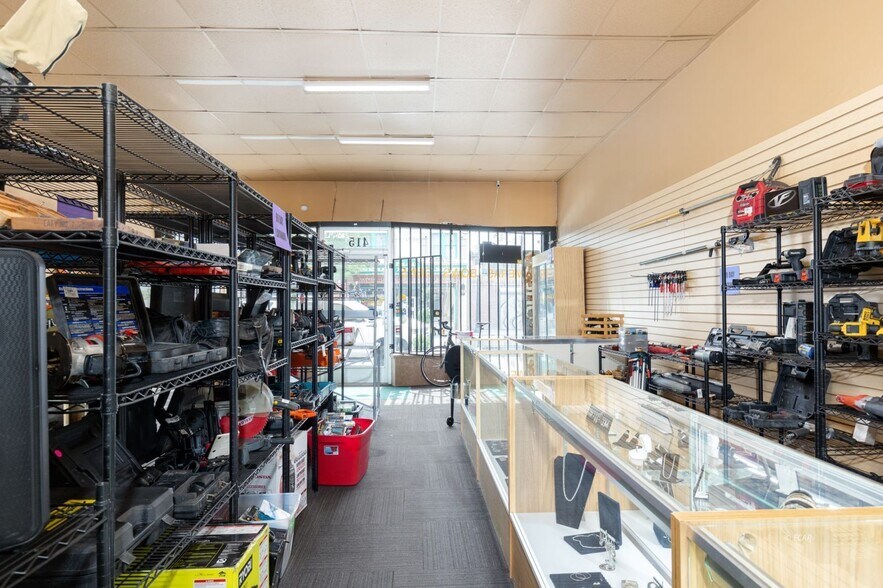 More Photos Of 415 Idaho St, Elko Storefront For Sale