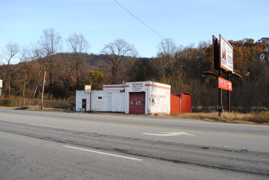 More Photos Of 2928 Cummings Hwy, Chattanooga Land For Sale