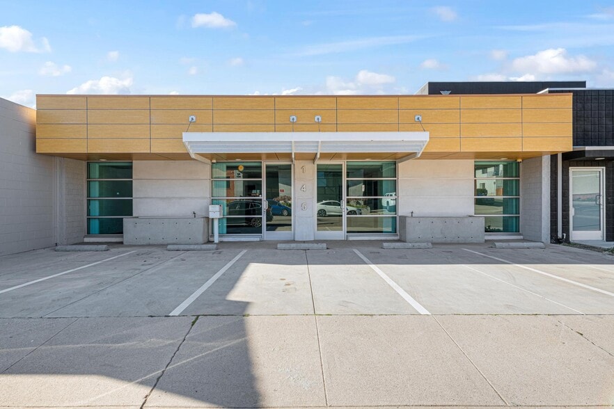 More Photos Of 145 Sheldon St, El Segundo Manufacturing For Lease