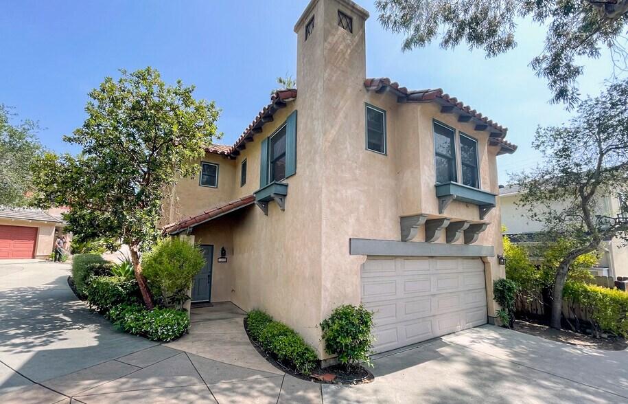 More Photos Of 1107 E Cota St, Santa Barbara Multifamily For Sale
