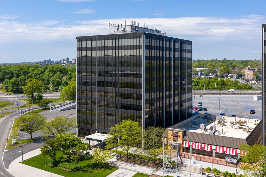 Primary Photo Of 401 Hackensack Ave, Hackensack Office For Lease