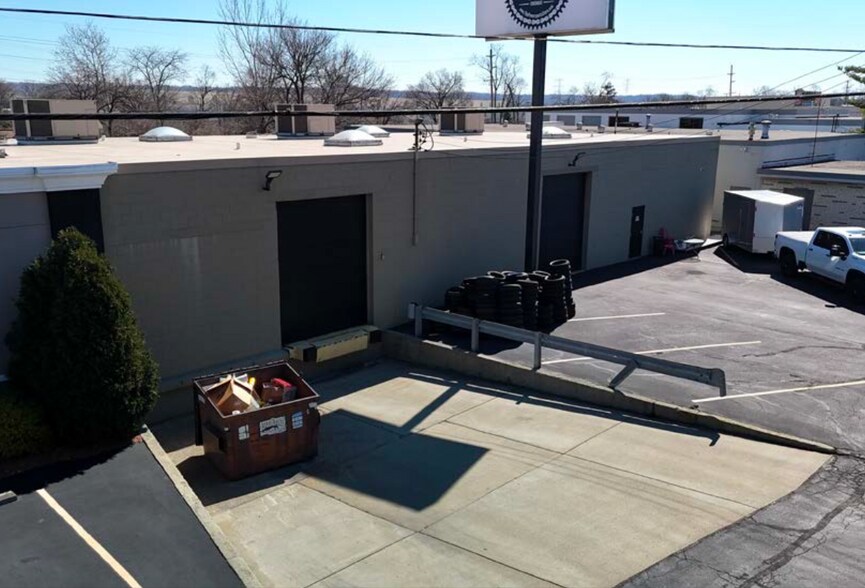 More Photos Of 11574 E Gondola St, Sharonville Warehouse For Lease