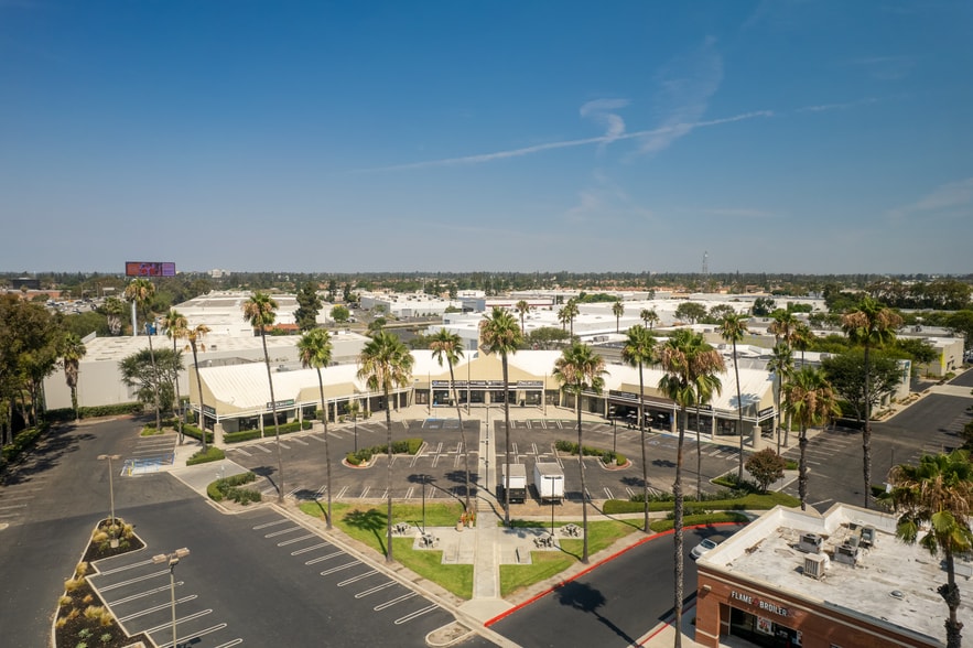 More Photos Of 30 Centerpointe Dr, La Palma General Retail For Sale