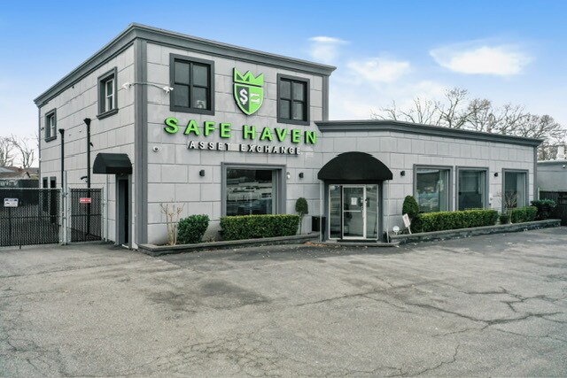 Primary Photo Of 147 Sunrise Hwy, Amityville Storefront Retail Office For Sale