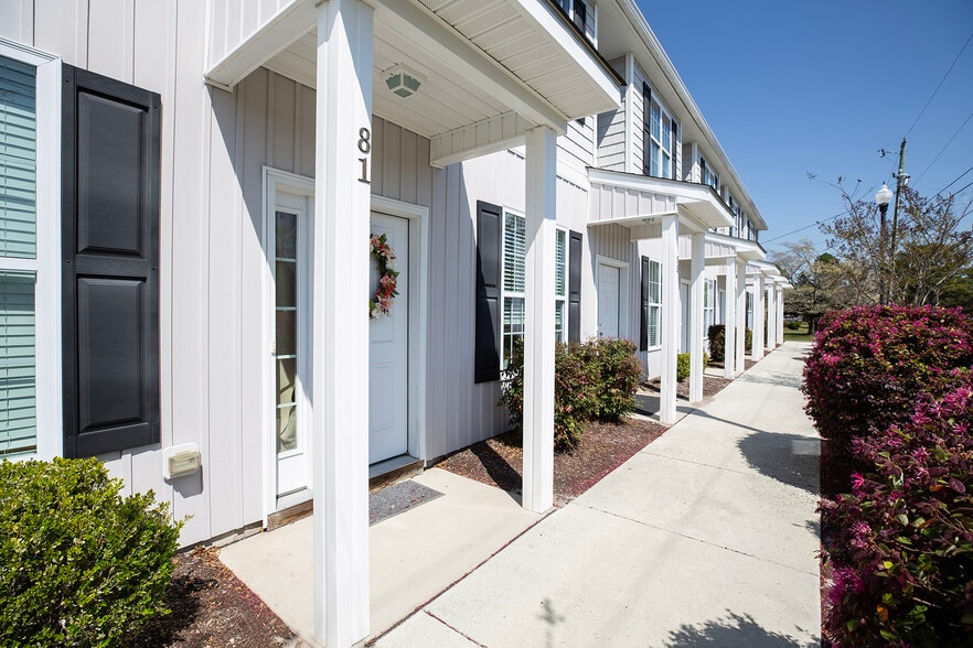 More Photos Of Village Rd @ Dresser Lane, Leland Apartments For Sale