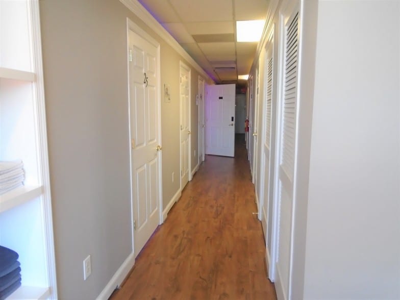 More Photos Of 4 S McCain Dr, Frederick Unknown For Lease
