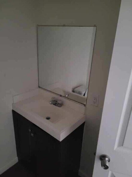 More Photos Of 4505 18th St, Bacliff Apartments For Sale