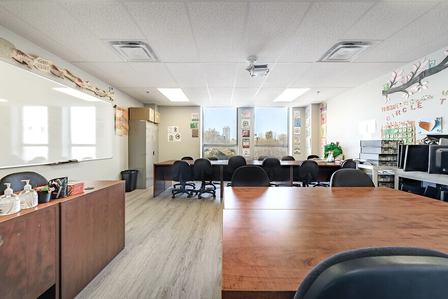More Photos Of 1265 Rue Berri, Montréal Office For Lease