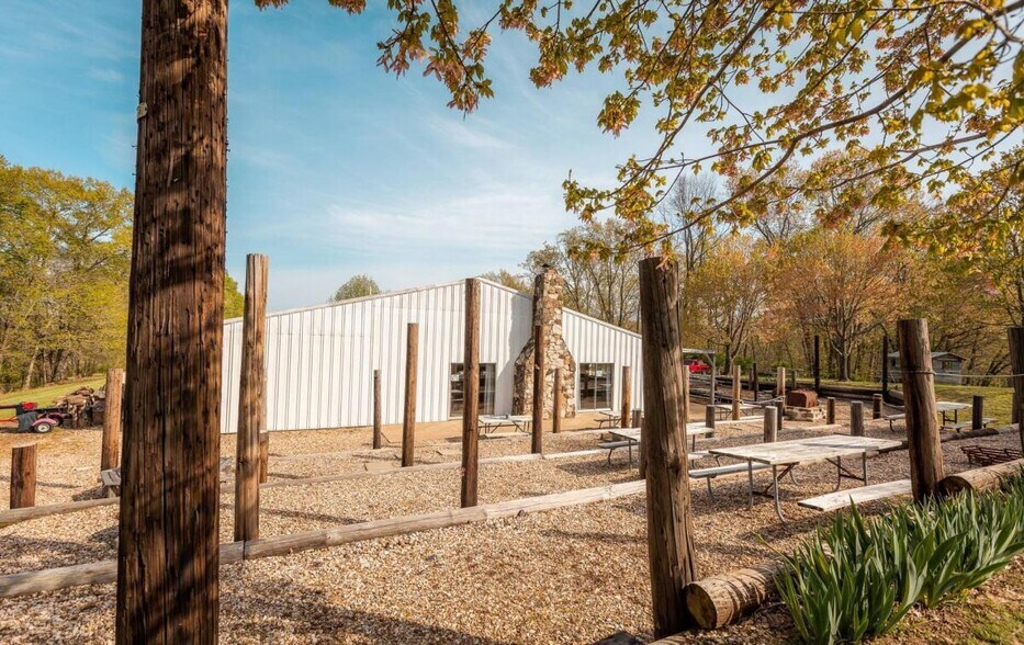 More Photos Of 3166 Highway B, Berger Winery Vineyard For Sale