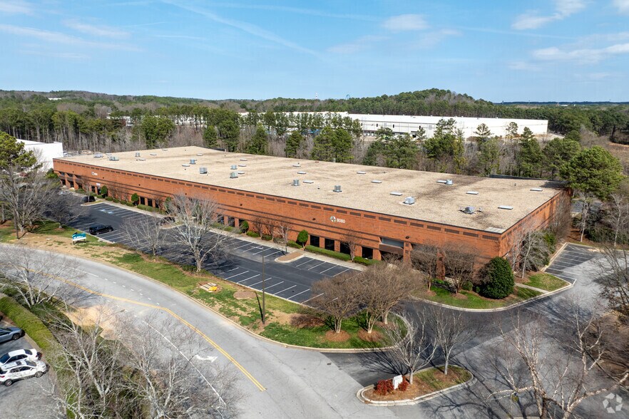 More Photos Of 8080 Troon Cir, Austell Distribution For Lease