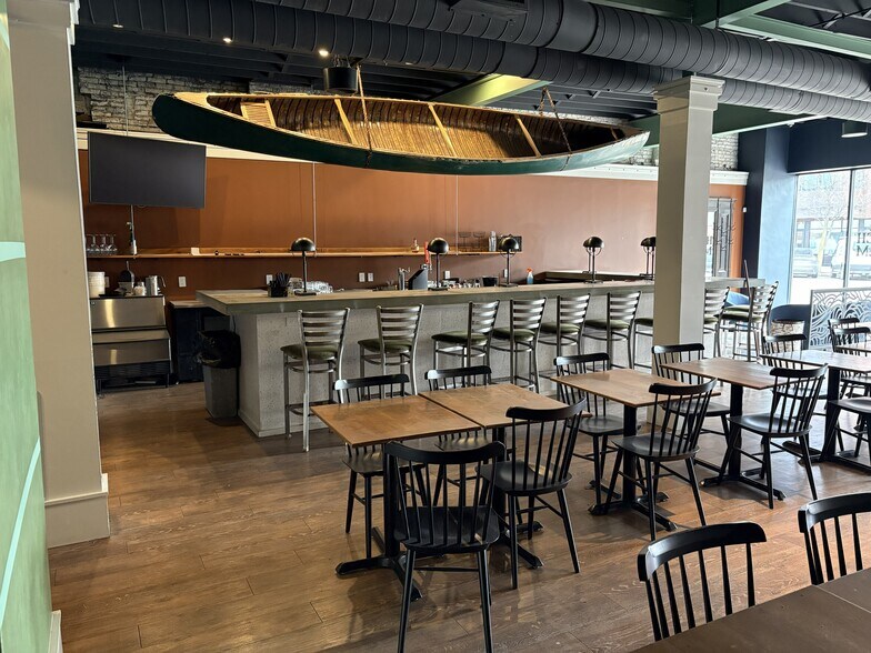 More Photos Of 968 Elm St, Manchester Storefront For Lease