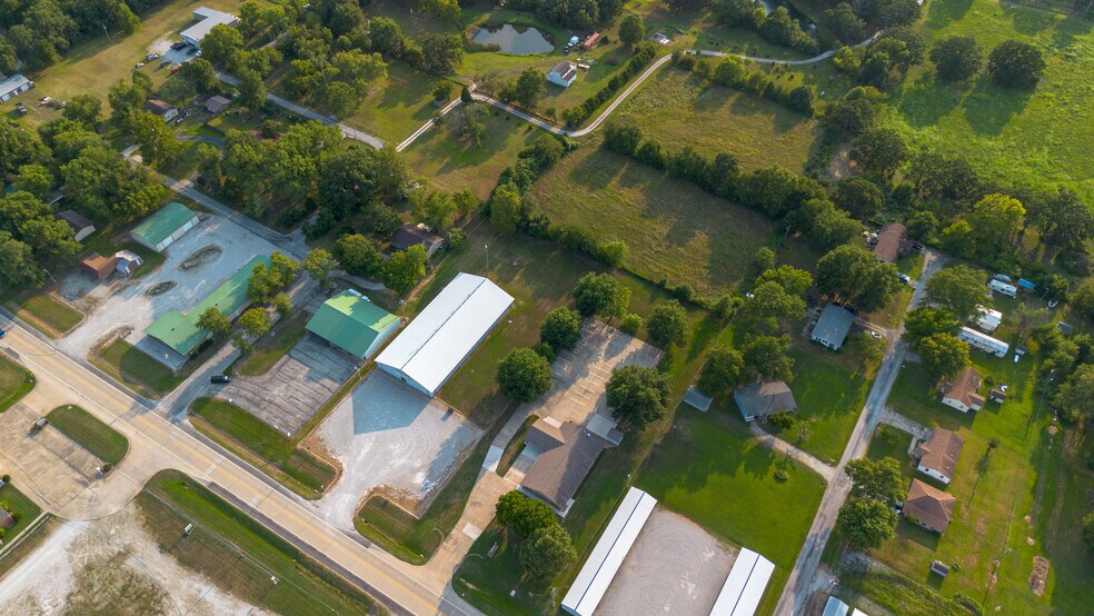 More Photos Of 3220 S Hwy 32, El Dorado Springs Skating Rink For Sale