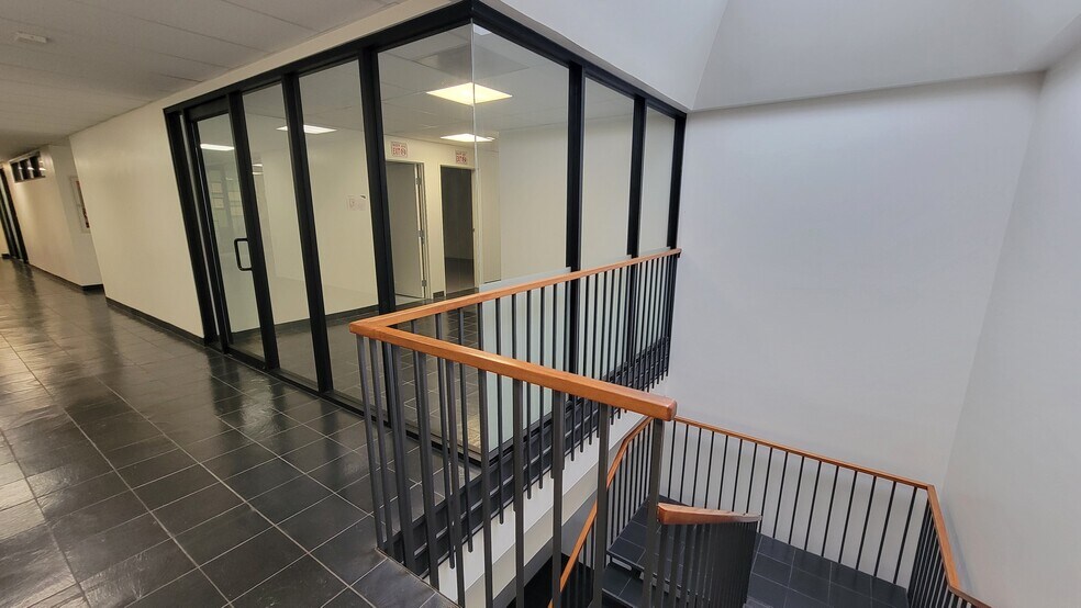 Primary Photo Of 3292 E Spring St, Long Beach Warehouse For Lease