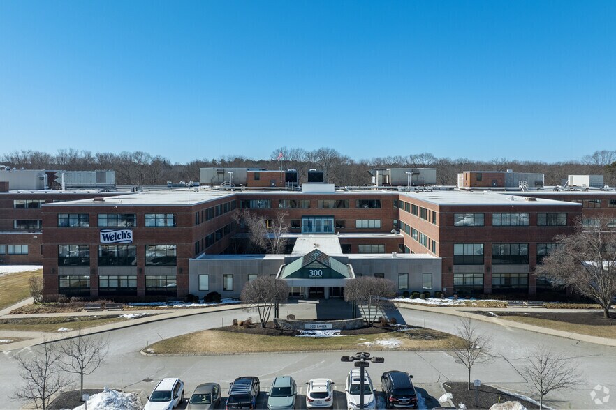 Primary Photo Of 300 Baker Ave, Concord Office For Lease