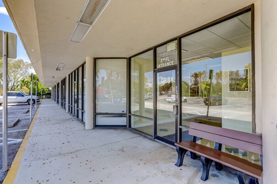 More Photos Of 11440 Okeechobee Blvd, Royal Palm Beach Medical For Lease