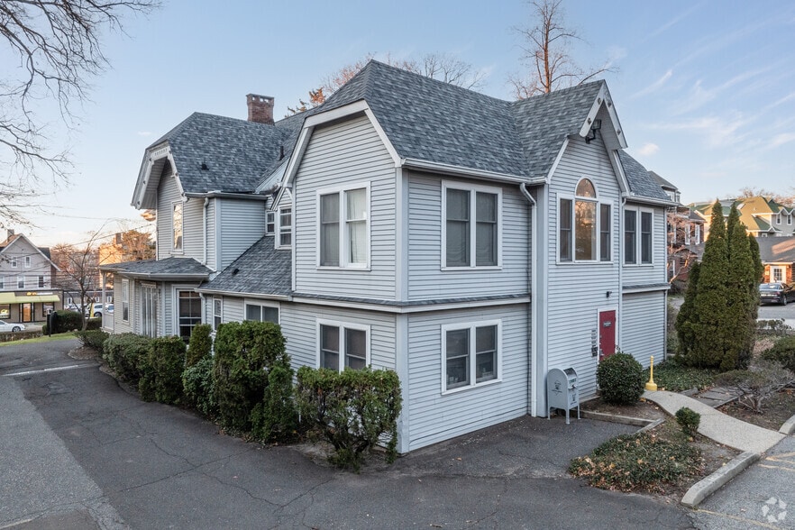 More Photos Of 157 Engle St, Englewood Office For Sale