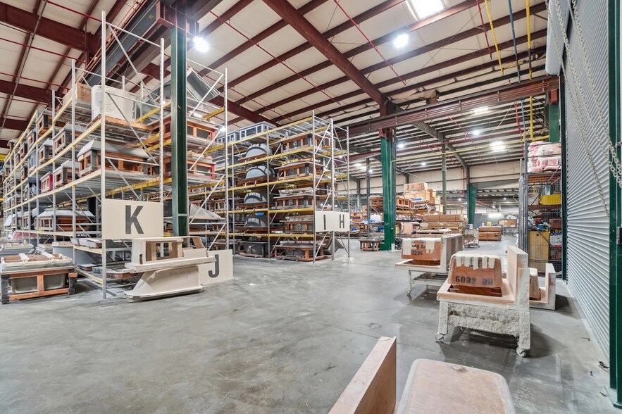 More Photos Of 10700 John Price Rd, Charlotte Warehouse For Lease