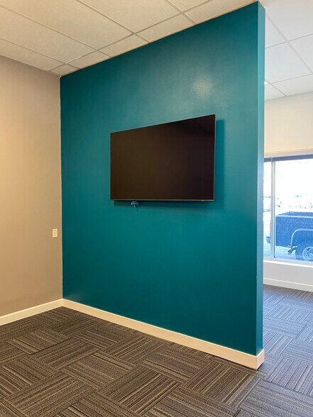 More Photos Of 128 S 5th St, Norfolk Apartments For Sale