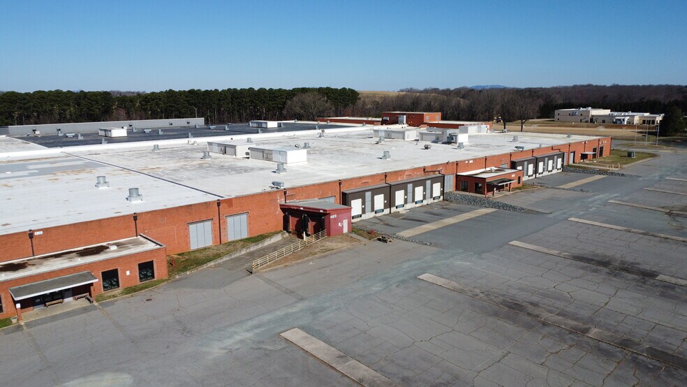 Primary Photo Of 401 W Hanes Mill Rd, Winston-Salem Manufacturing For Lease