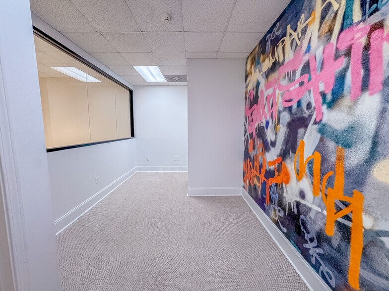 More Photos Of 800 Langford Dr, Norcross Light Distribution For Lease