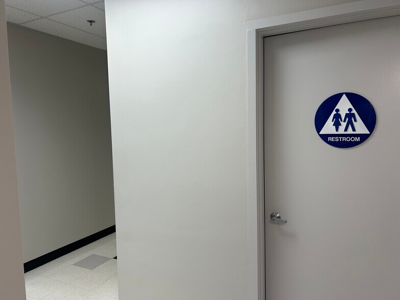 More Photos Of 6001 Truxtun Ave, Bakersfield Medical For Lease
