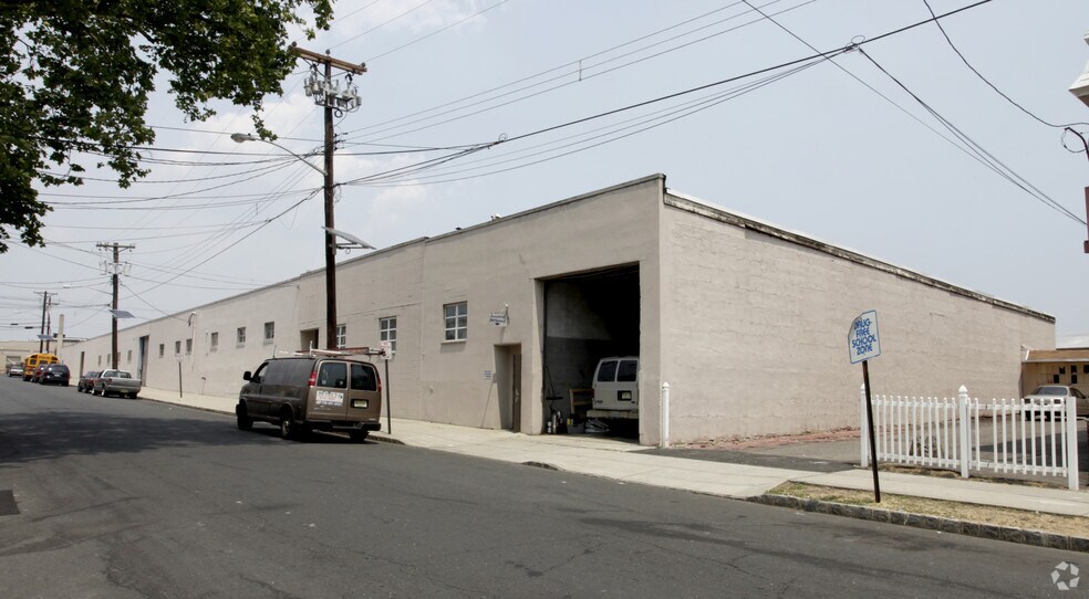 More Photos Of 220-232 Grant St, Perth Amboy Warehouse For Sale