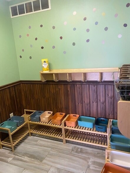 More Photos Of 424 1st Ave SE, Stewartville Office For Sale